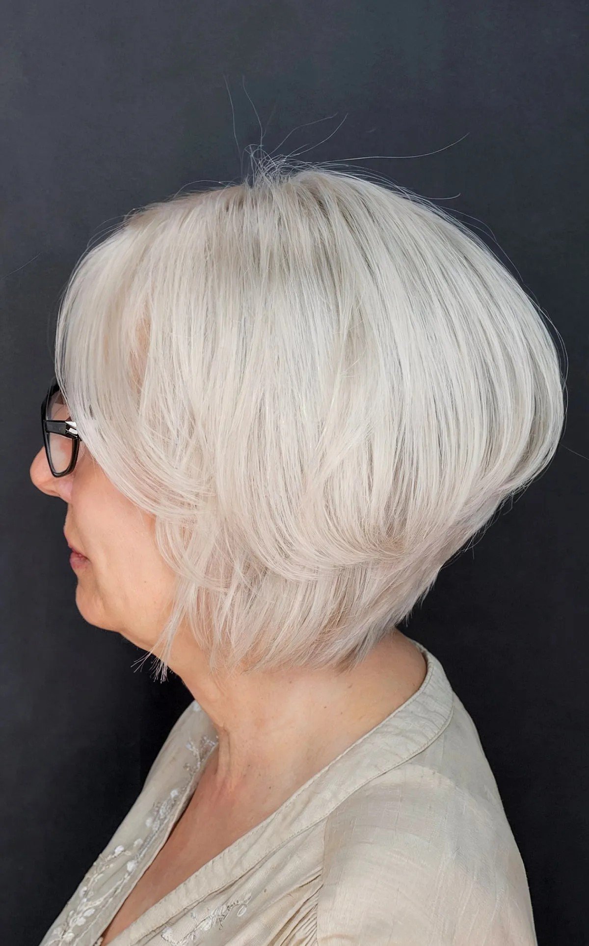 41 Easy and Stylish Short Bobs With Bangs for Women Over 60