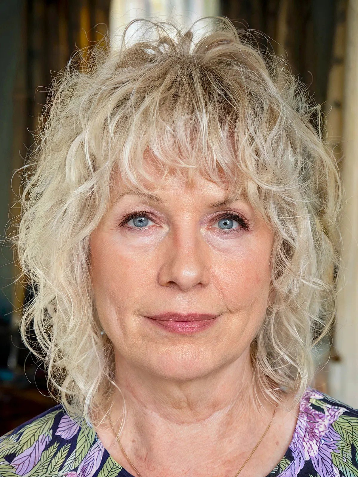 41 Easy and Stylish Short Bobs With Bangs for Women Over 60