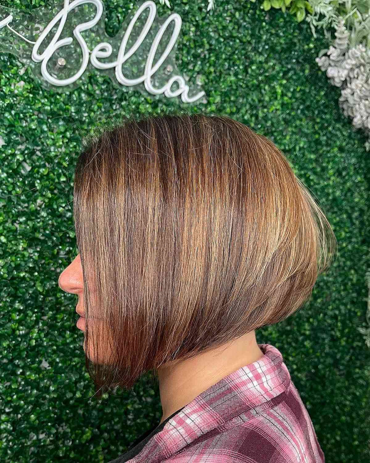 50 Best Bob Haircuts for Thick Hair to Feel Lighter