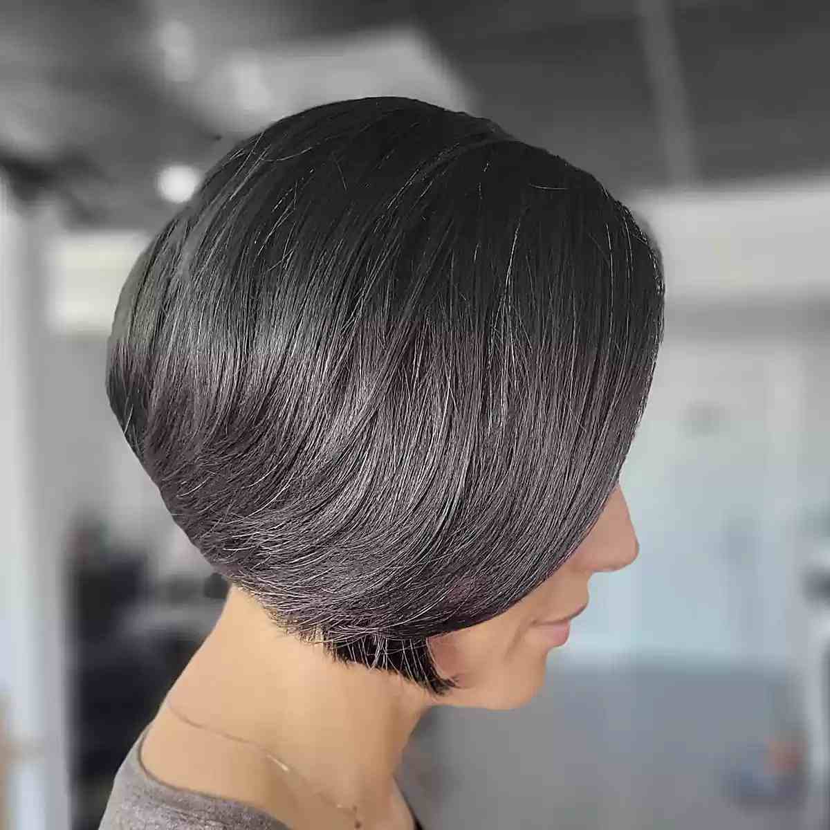 Top 22 Short Inverted Bob Haircuts Trending in 2025
