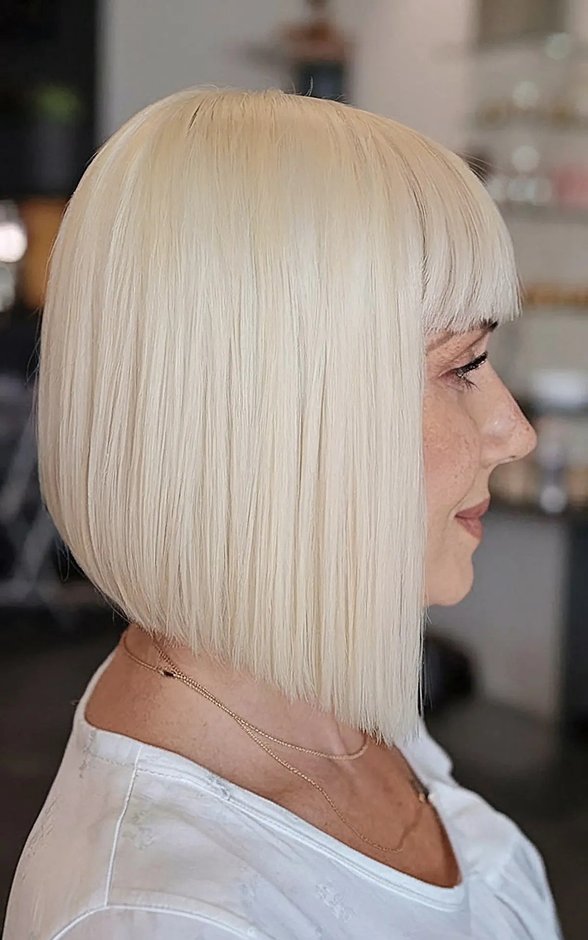 61 Straight Bob Haircut Ideas for a Sleek Bob Look