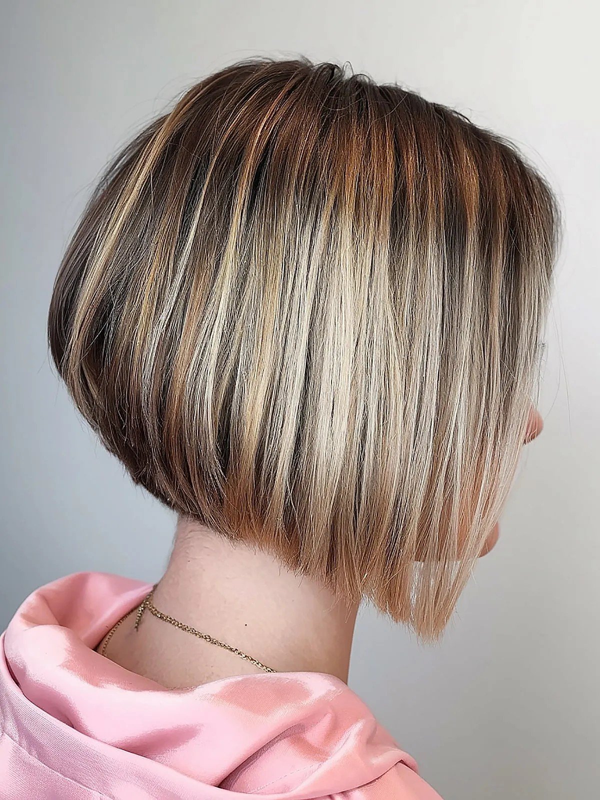 61 Straight Bob Haircut Ideas for a Sleek Bob Look