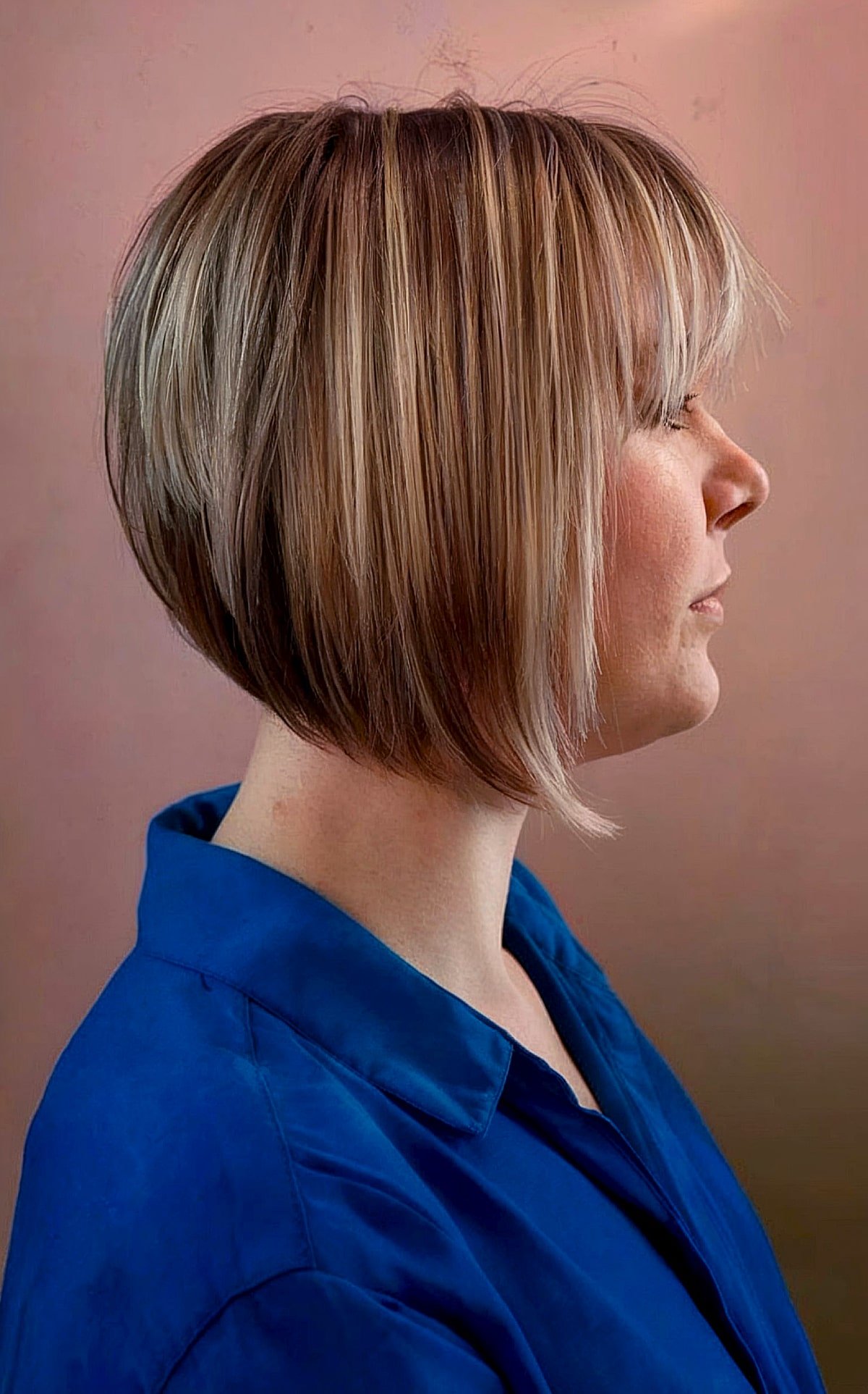 Top 50 Angled Bob Haircut Ideas + Face Shape & Hair Type Advice