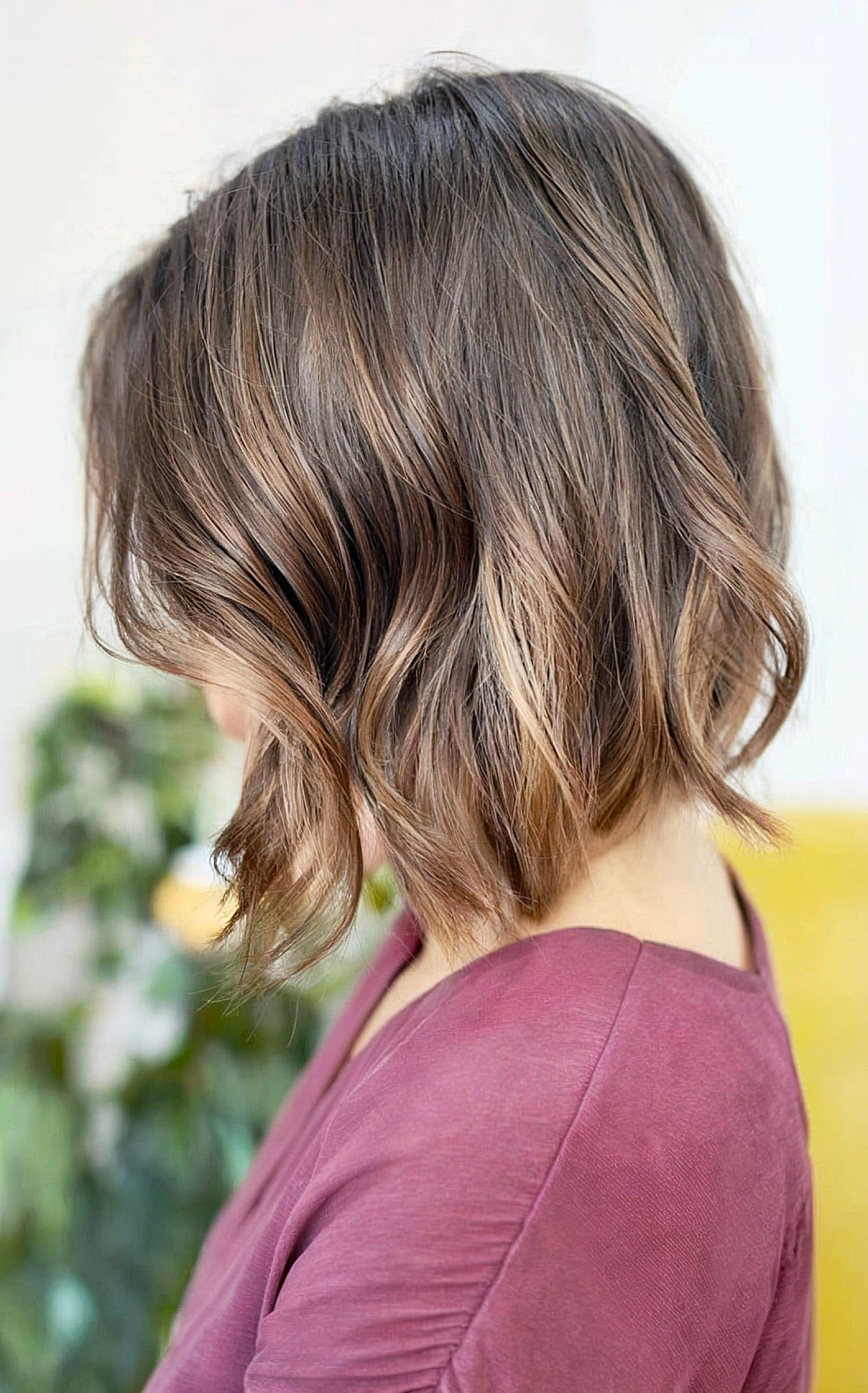 Top 50 Angled Bob Haircut Ideas + Face Shape & Hair Type Advice