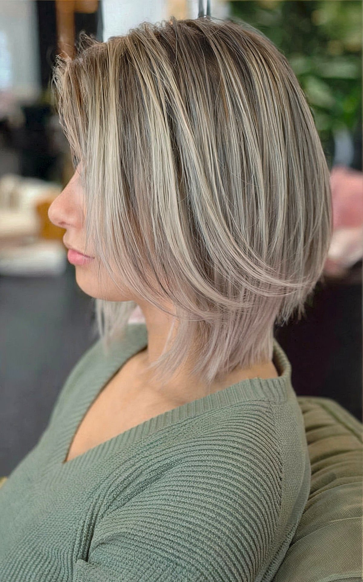 Top 50 Angled Bob Haircut Ideas + Face Shape & Hair Type Advice