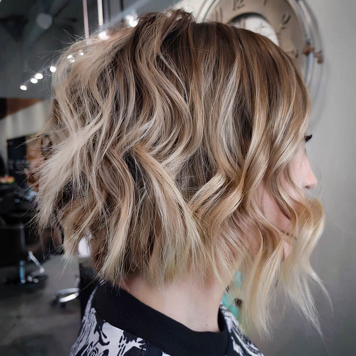 Top 50 Angled Bob Haircut Ideas + Face Shape & Hair Type Advice