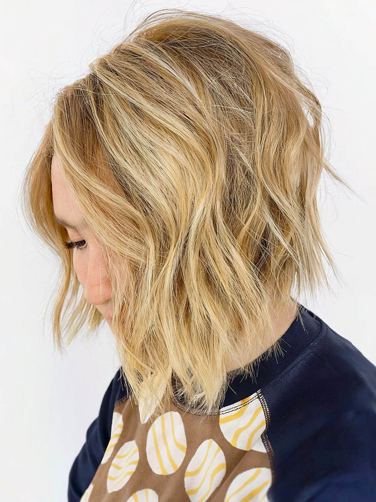 Top 50 Angled Bob Haircut Ideas + Face Shape & Hair Type Advice