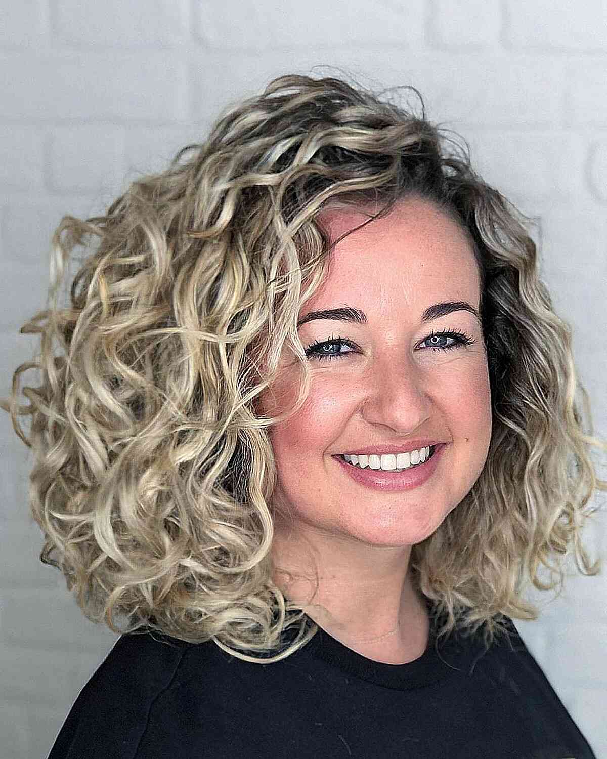 55+ Trendy Curly Bob Hairstyles To See Before You Decide