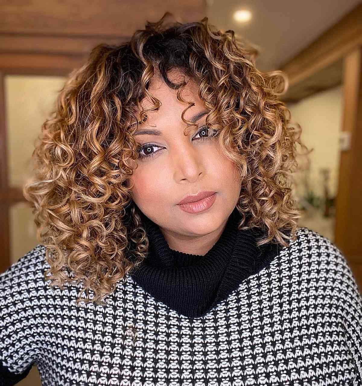 55+ Trendy Curly Bob Hairstyles To See Before You Decide