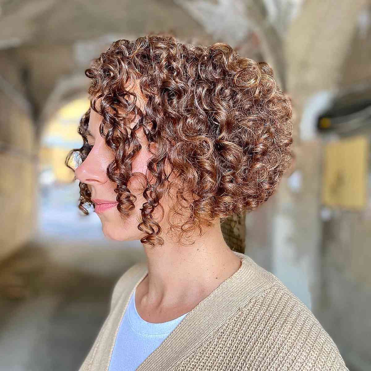 55+ Trendy Curly Bob Hairstyles To See Before You Decide
