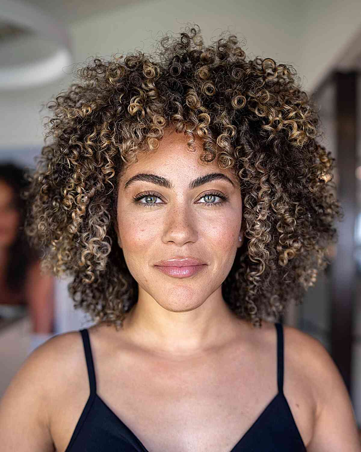 55+ Trendy Curly Bob Hairstyles To See Before You Decide