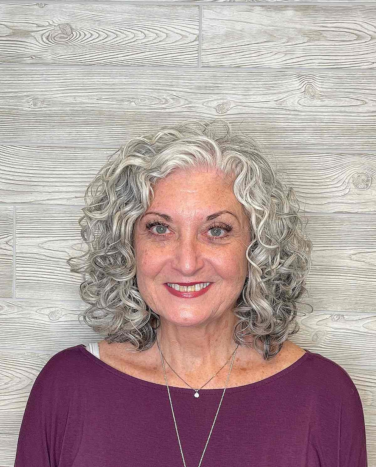 55+ Trendy Curly Bob Hairstyles To See Before You Decide