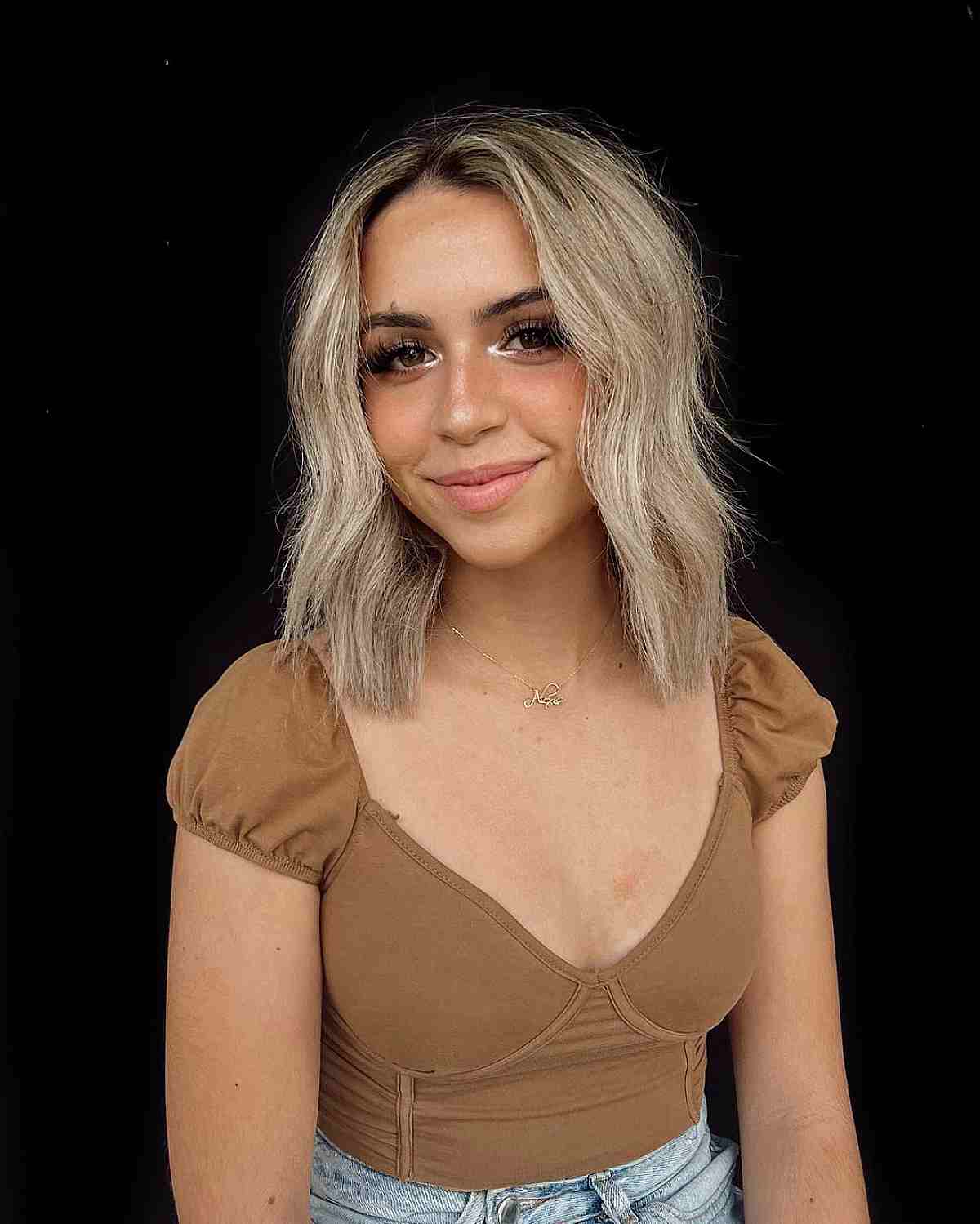 21 Best Ways to Cut Shoulder-Length Bobs for Fine Hair