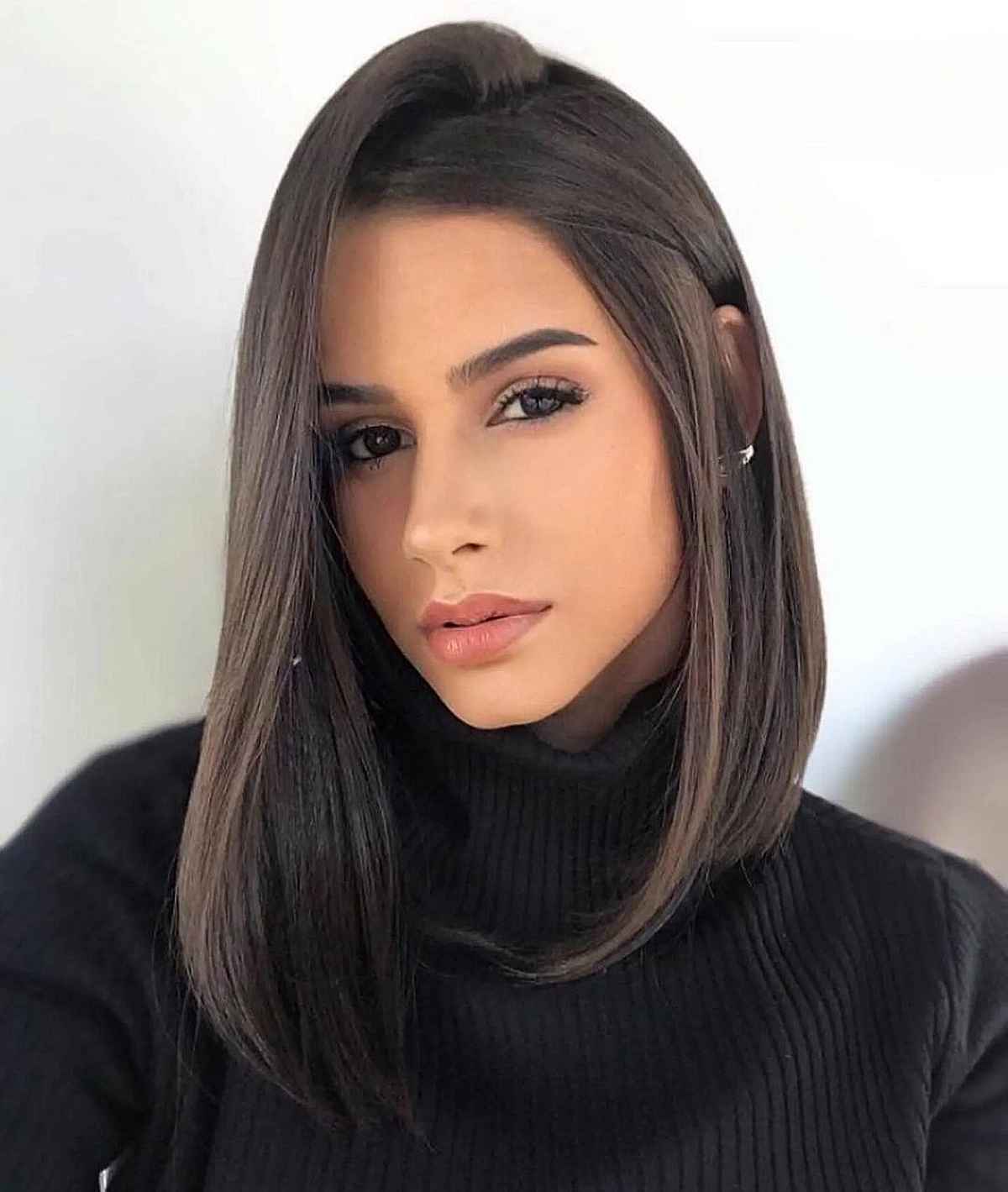 21 Best Ways to Cut Shoulder-Length Bobs for Fine Hair