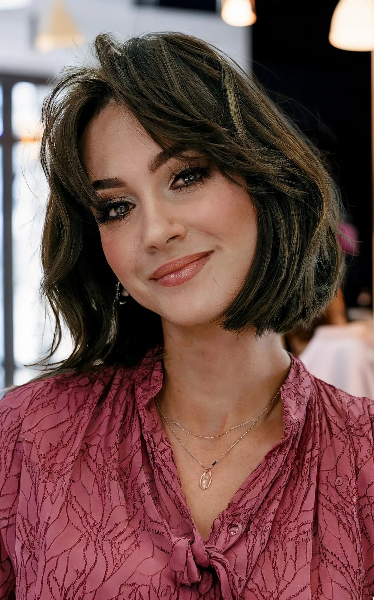 The Butterfly Bob: 25 Best Ways to Get This New Hair Trend in 2025