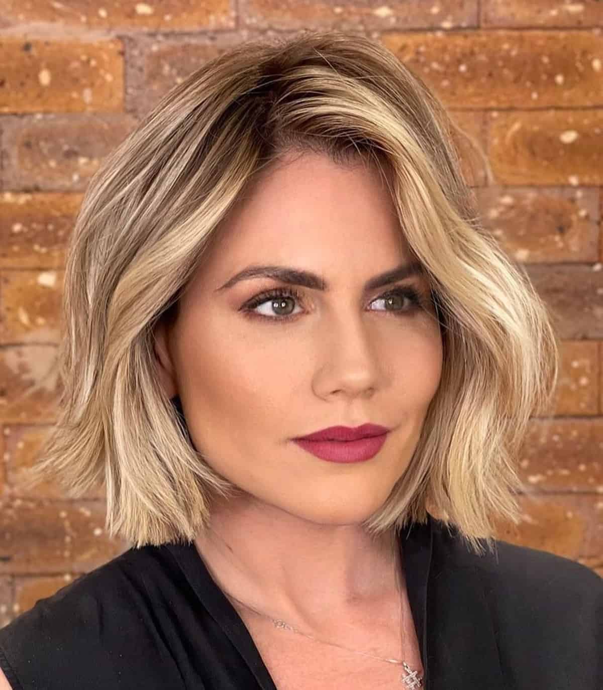 44 Chin-Length Bob Hairstyles That Will Stun You in 2025