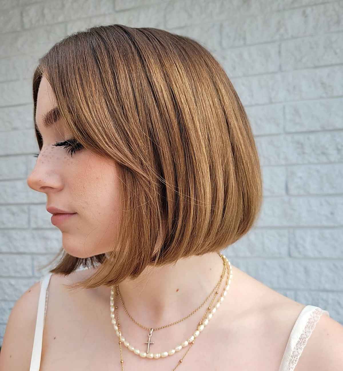 44 Chin-Length Bob Hairstyles That Will Stun You in 2025