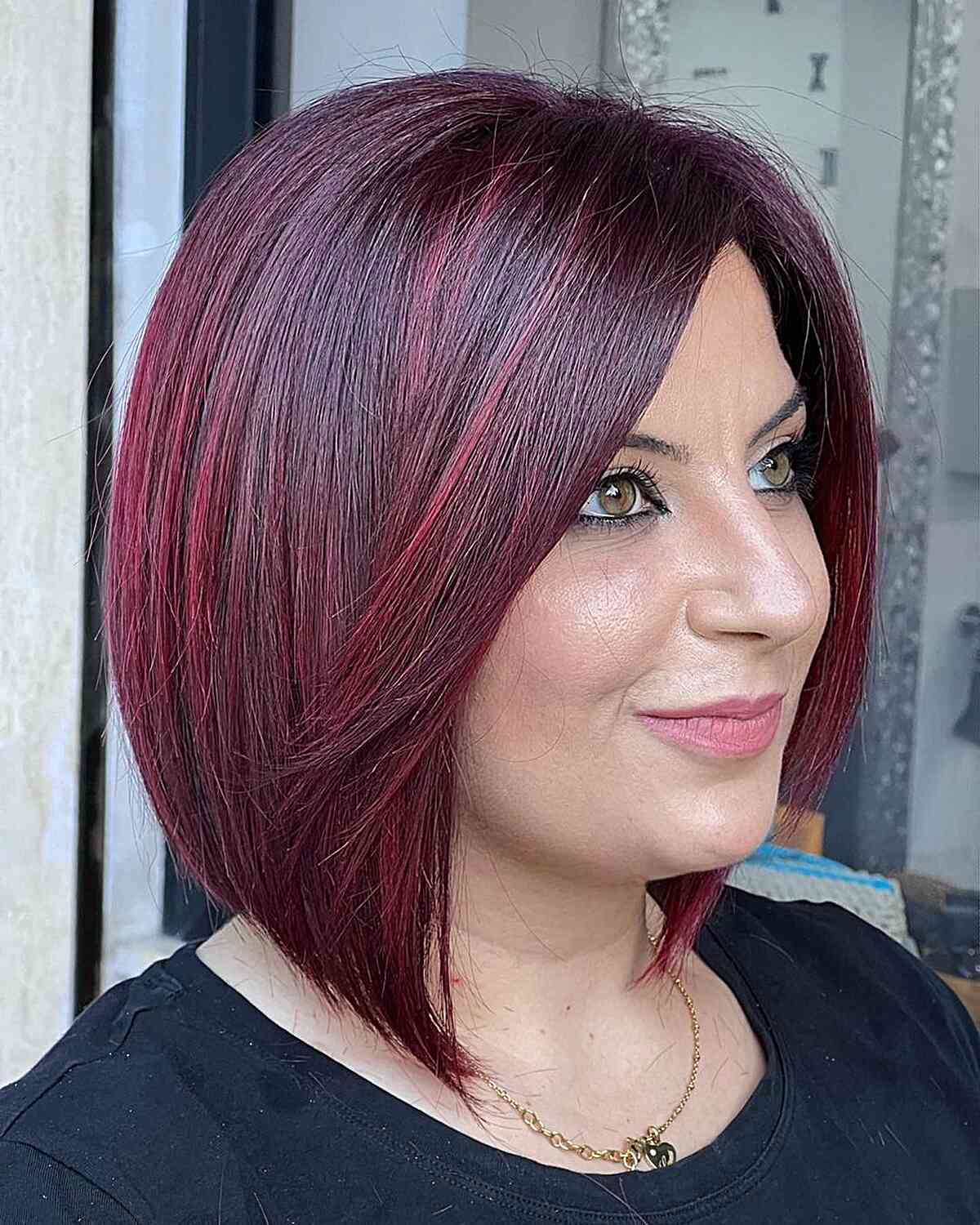 50 of the Most Flattering Bob Haircuts for Round Faces