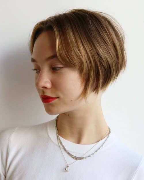 50 of the Most Flattering Bob Haircuts for Round Faces