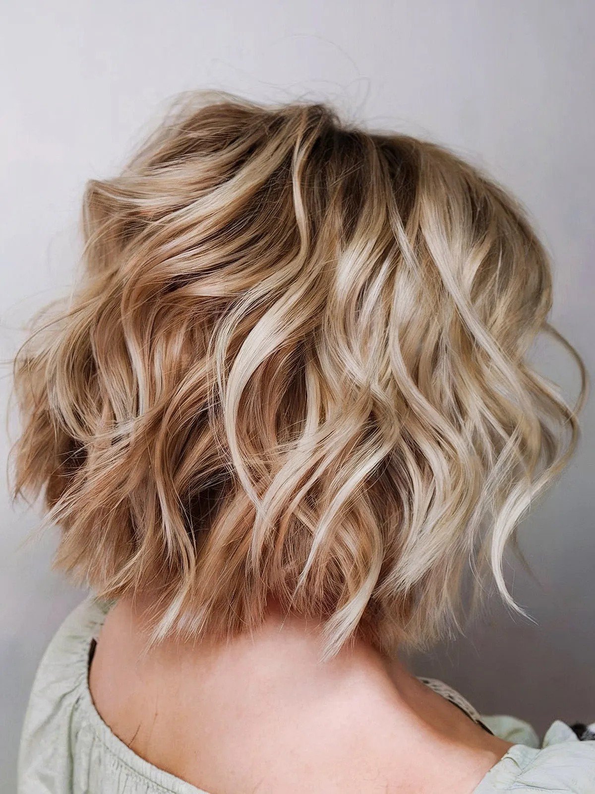 50 Cute Wavy Bob Hairstyles That Are Easy to Style