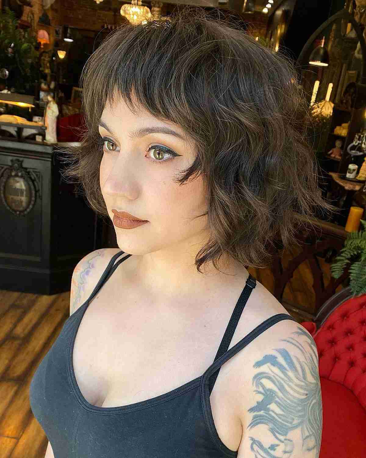 27 Cutest Wavy Bobs with Bangs Women Are Getting Right Now