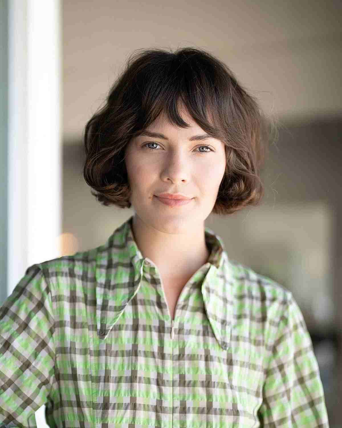 27 Cutest Wavy Bobs with Bangs Women Are Getting Right Now