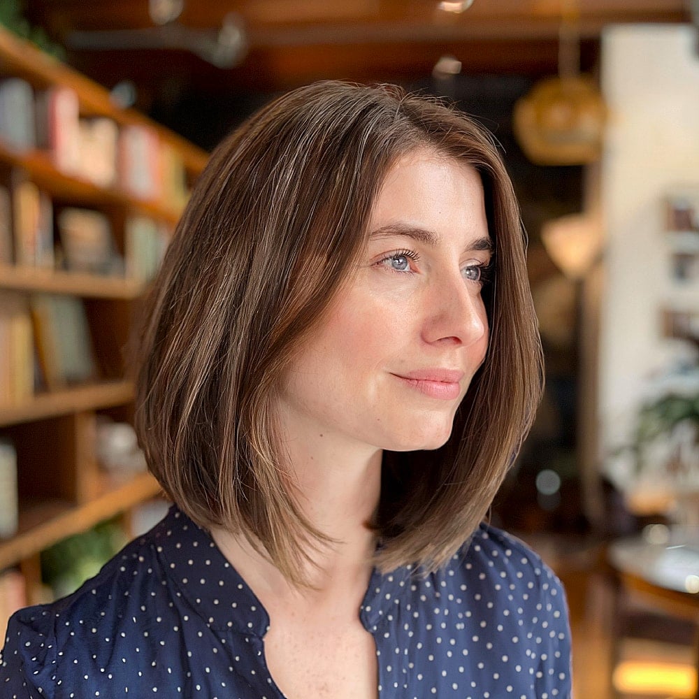 15+ Stunning Angled Bob Hairstyles for Women Over 30 in 2025