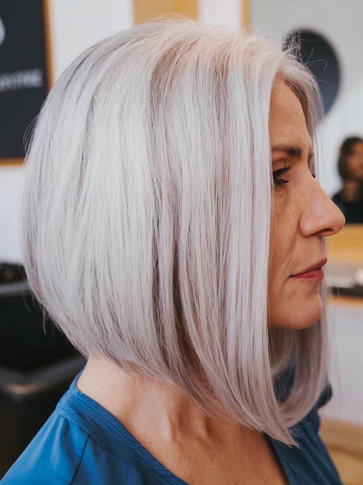 15+ Beautiful Angled Bob Hairstyles for Women Over 50 in 2025