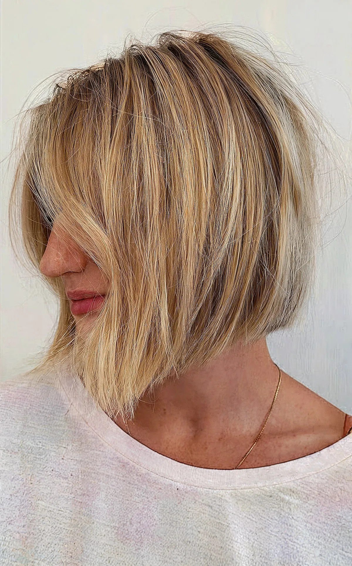 50+ Incredible Blunt Cuts & Blunt Bobs Trending in 2025