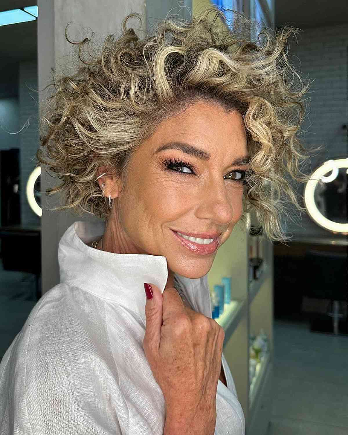 32 Short, Curly Bob Haircuts That Are Cute and Flattering