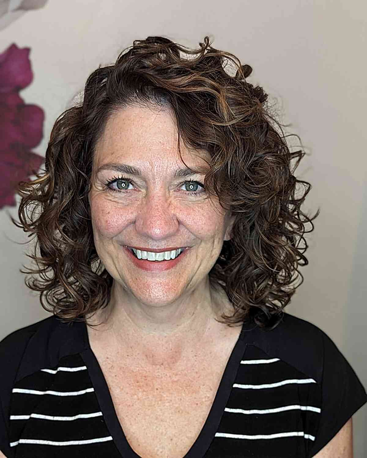 32 Short, Curly Bob Haircuts That Are Cute and Flattering