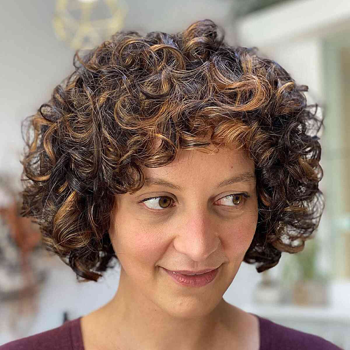 32 Short, Curly Bob Haircuts That Are Cute and Flattering