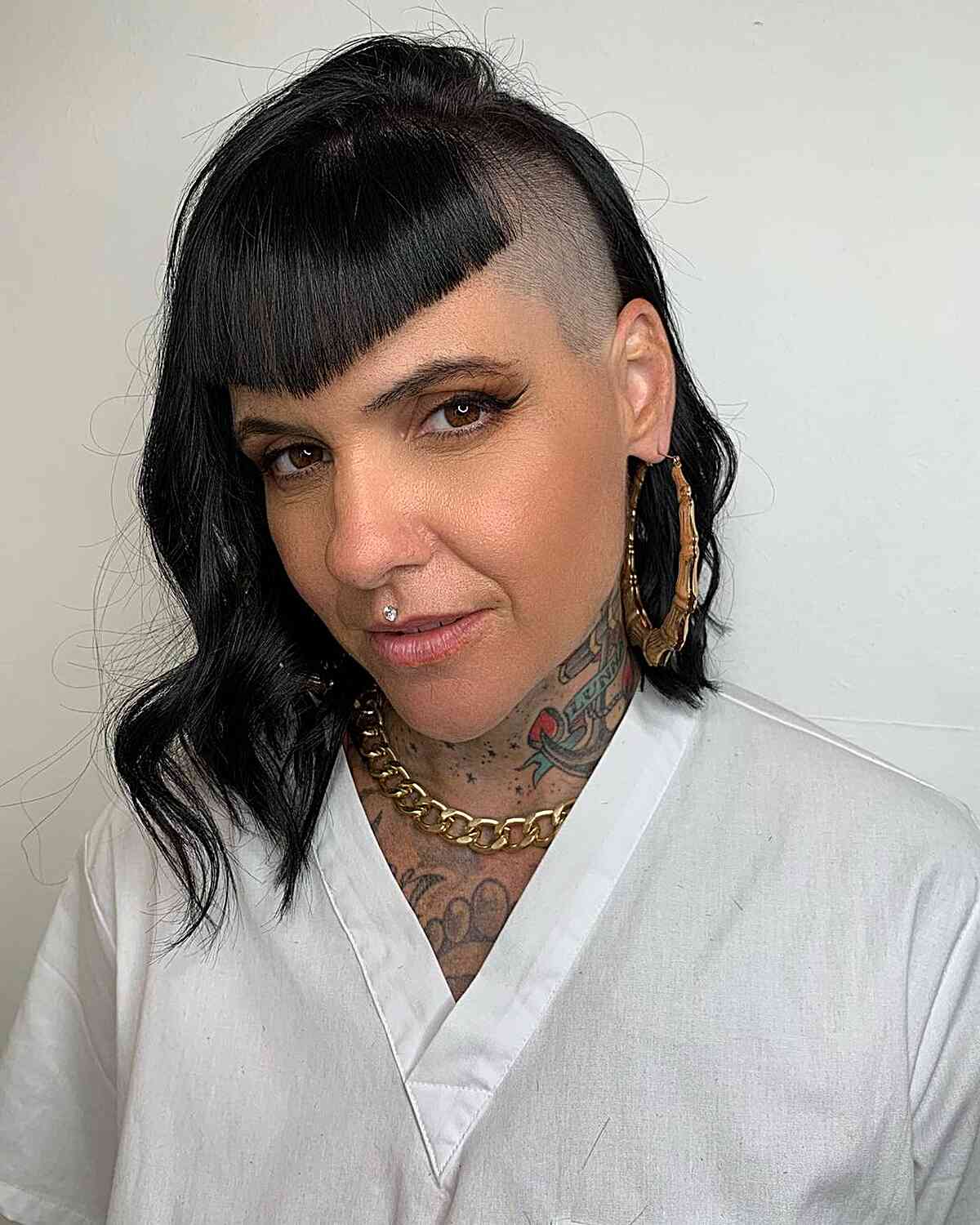50 Long Angled Bob Haircuts for a Cool, Dramatic Look