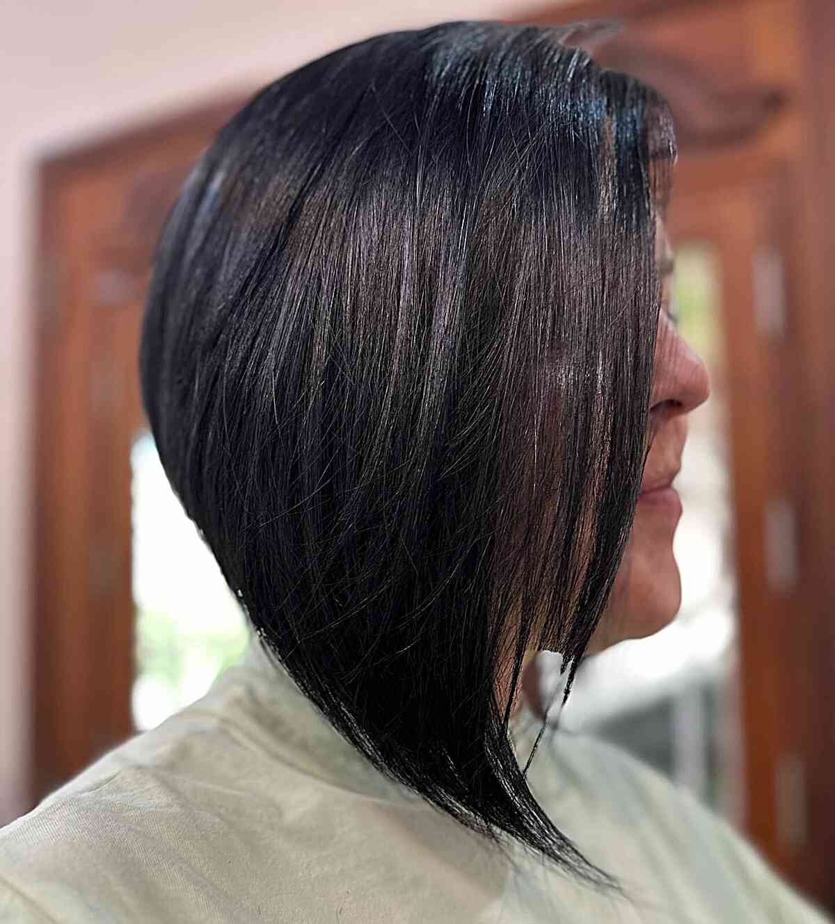 50 Long Angled Bob Haircuts for a Cool, Dramatic Look