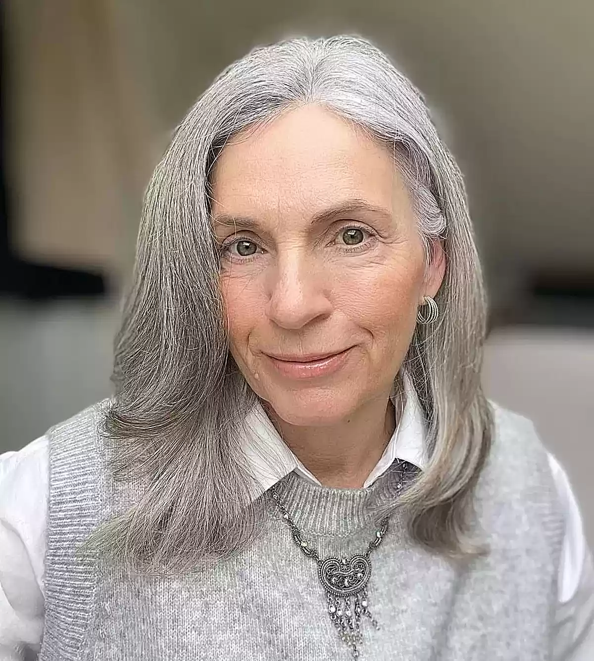 25 Age-Defying Hairstyles for Women Over 50 with Grey Hair