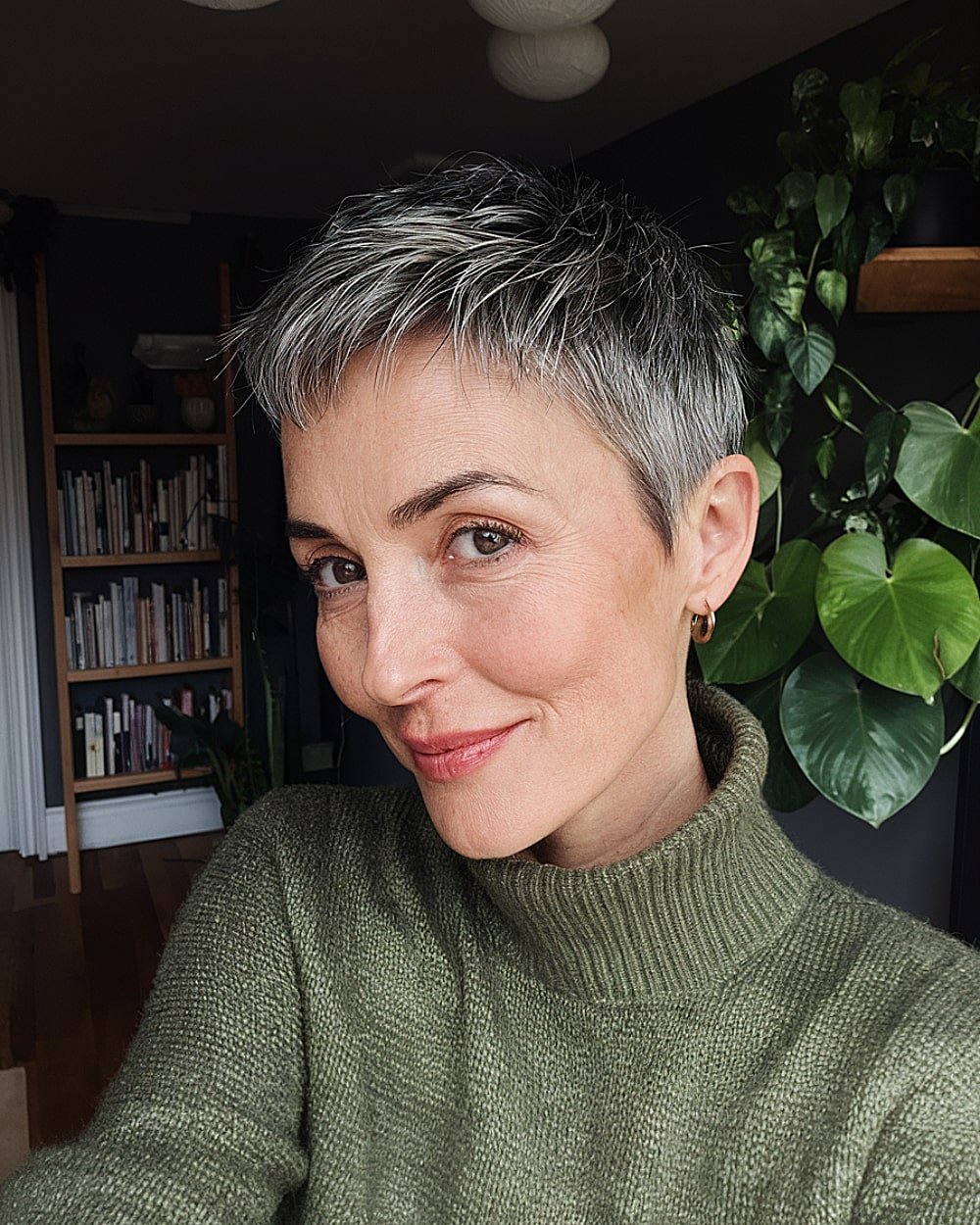 35+ Flattering Haircuts for Women Over 50 That Are Perfect for 2025
