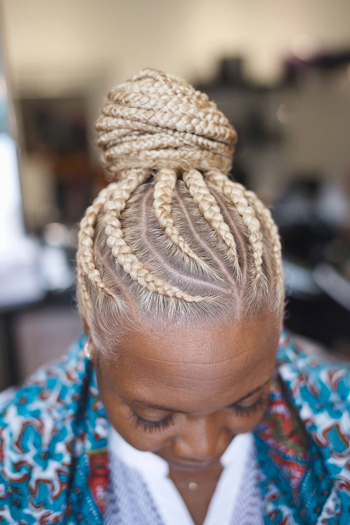 15+ Gorgeous Hairstyles for Black Women Over 60 to Shine in 2025