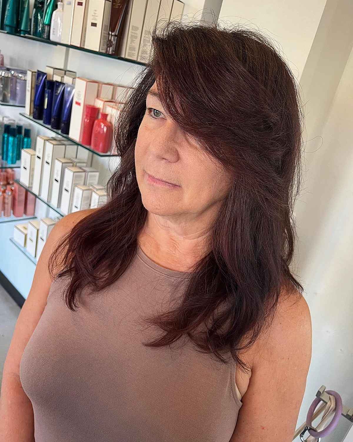 61 Most Alluring Short Hairstyles for Women Over 40 in 2025