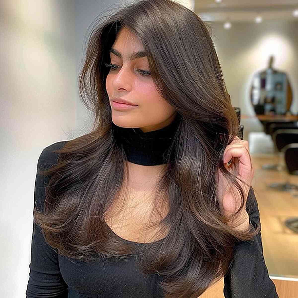 27 Simple Hairstyles for Long Hair in Under 10 Seconds
