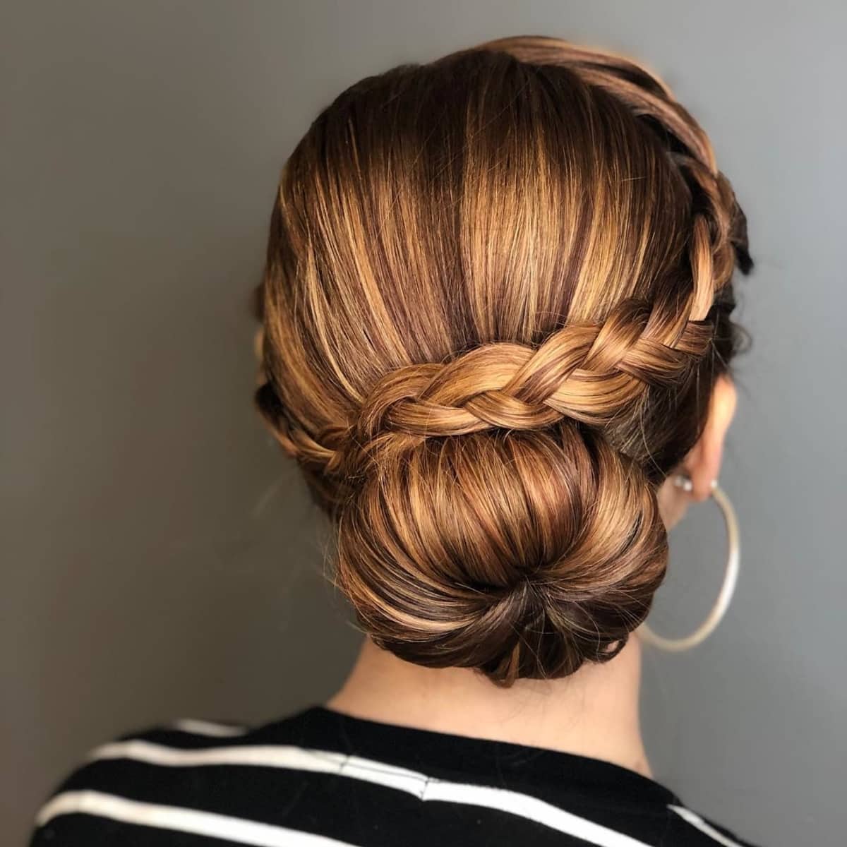 27 Simple Hairstyles for Long Hair in Under 10 Seconds