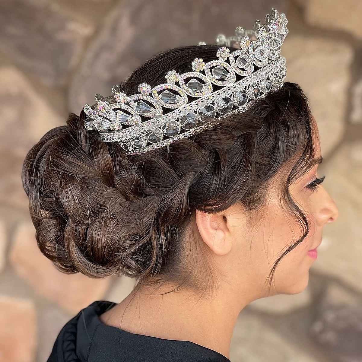 27 Simple Hairstyles for Long Hair in Under 10 Seconds