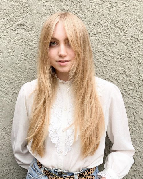 Top 11 Long Hairstyles for Oval Face Shapes in 2025