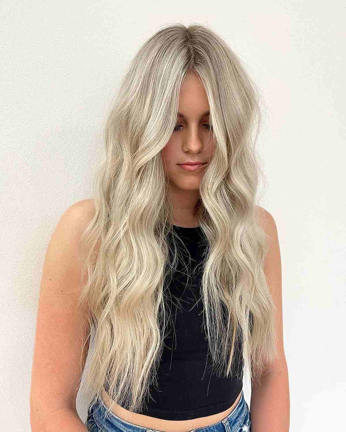 Top 47 Long Wavy Hair Trends for 2025
