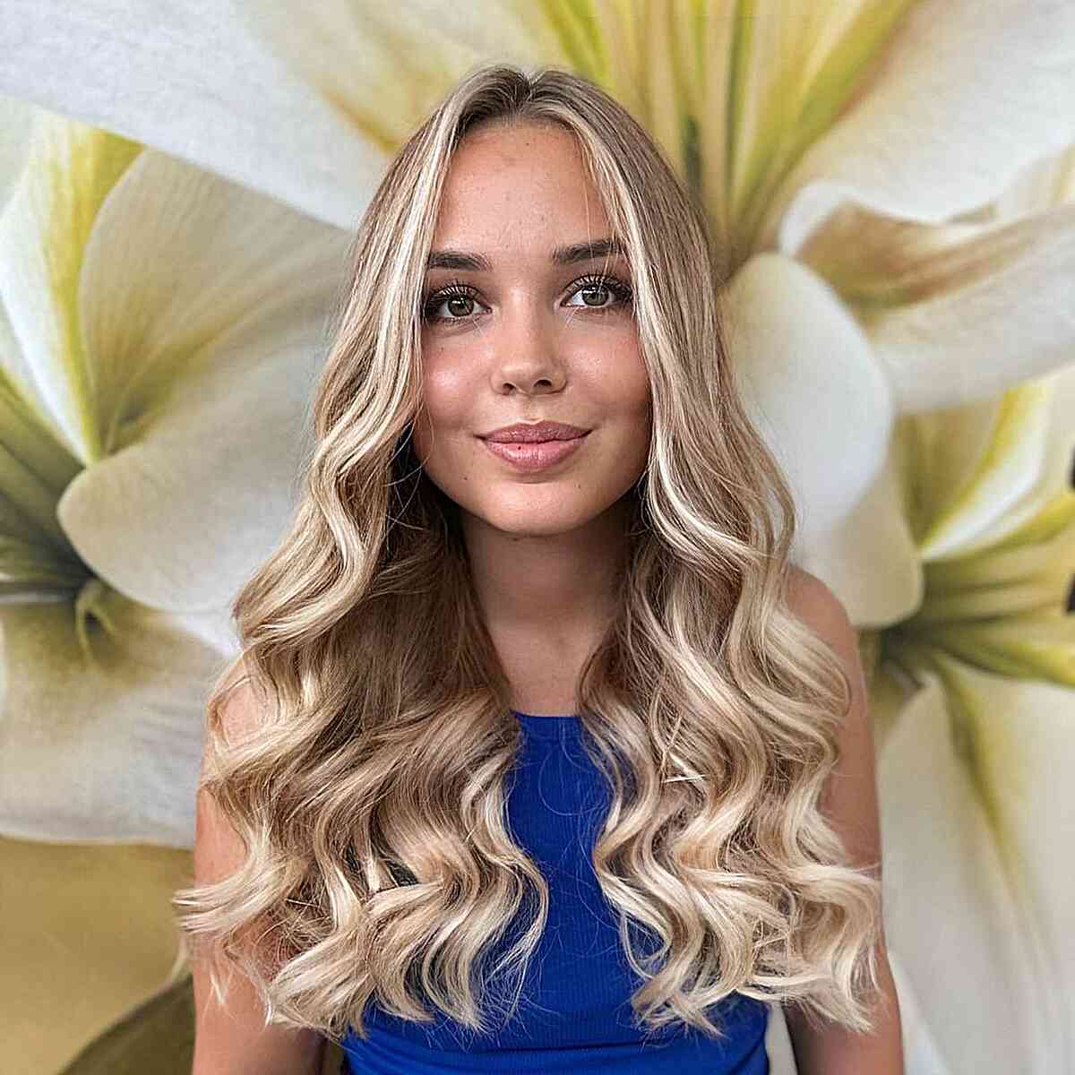 Top 47 Long Wavy Hair Trends for 2025
