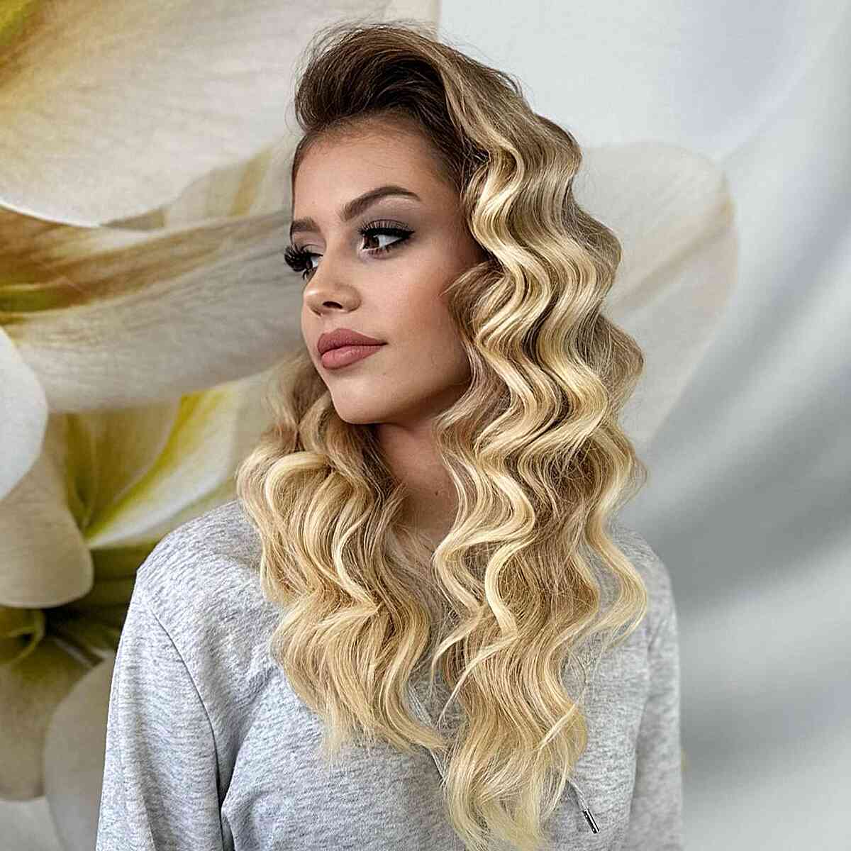 Top 47 Long Wavy Hair Trends for 2025