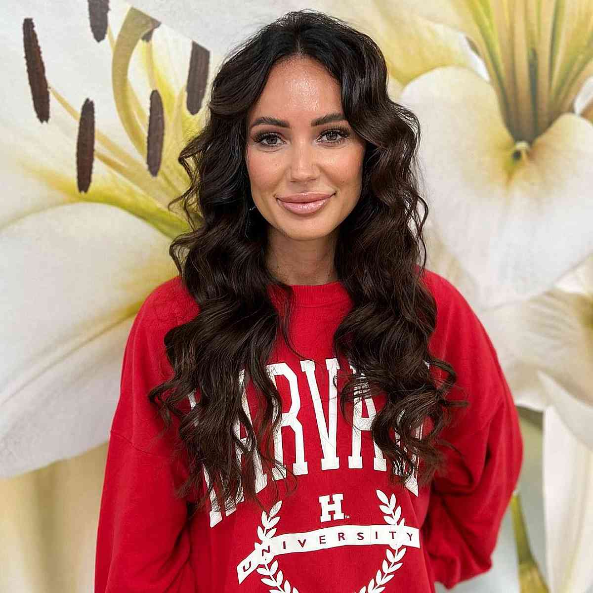 Top 47 Long Wavy Hair Trends for 2025