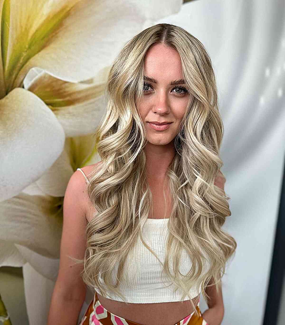 Top 47 Long Wavy Hair Trends for 2025