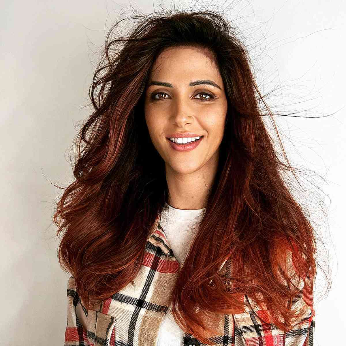 50 Effortless Haircuts and Styles for Long Straight Hair in 2025