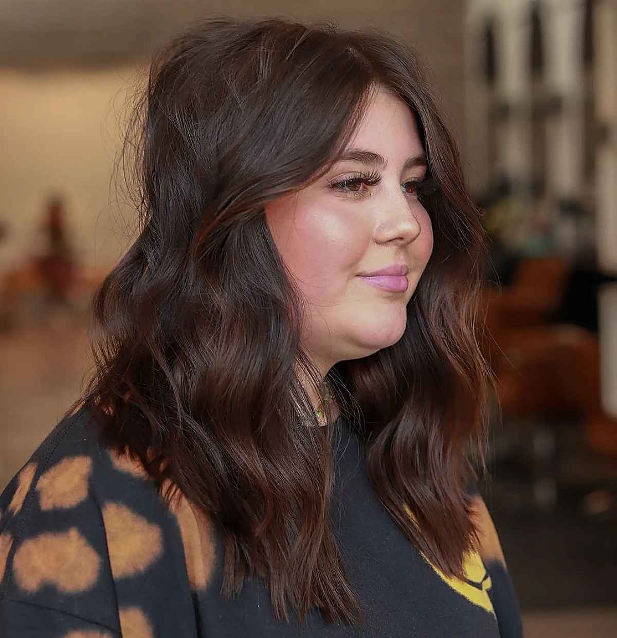 32 Most Flattering Long Hairstyles for Round Face Shapes