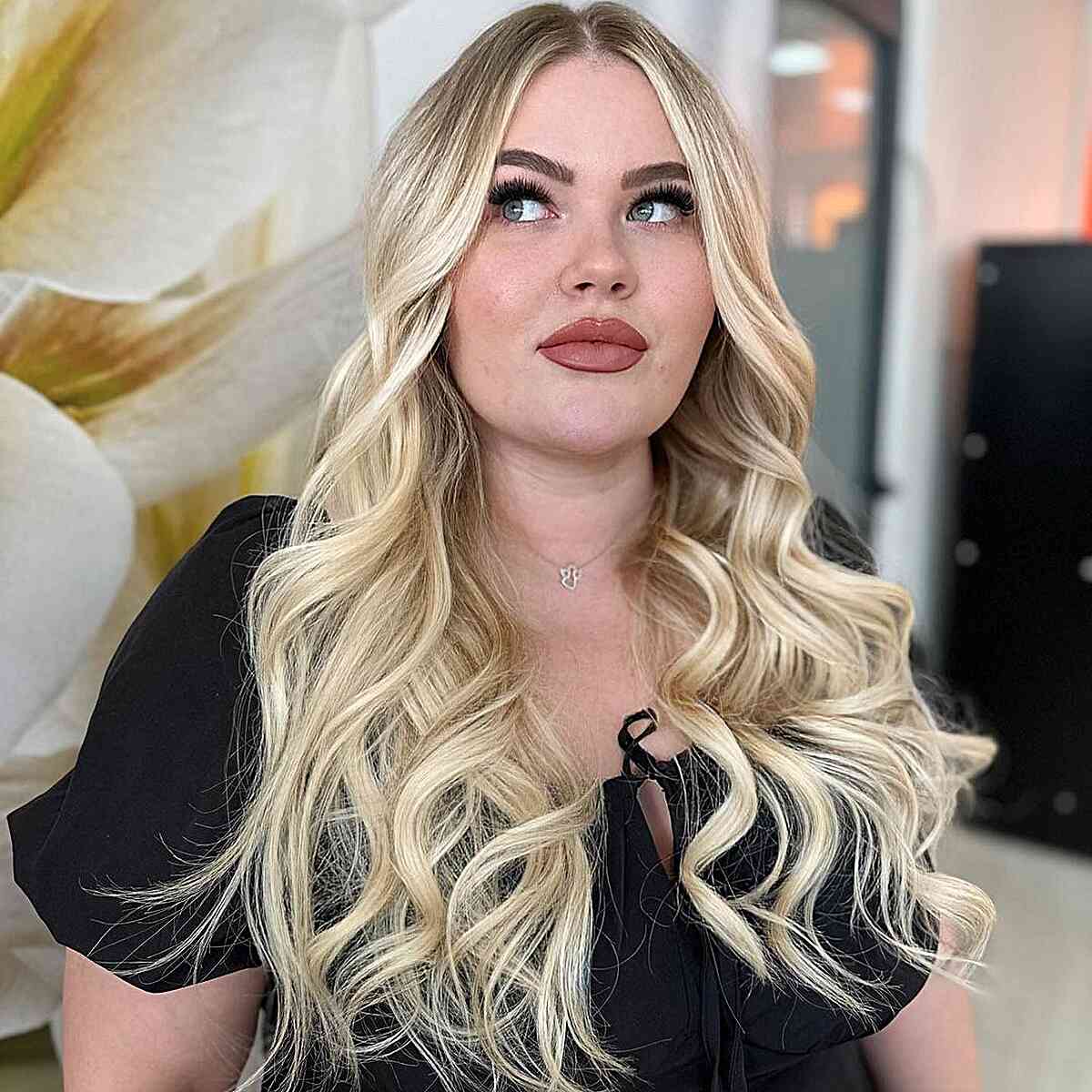 32 Most Flattering Long Hairstyles for Round Face Shapes